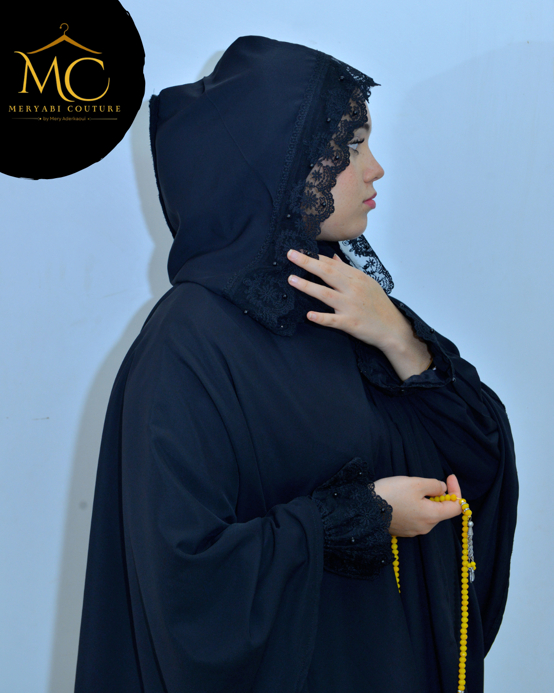 Abaya  de Prière / Omra  – Simplicité & Élégance