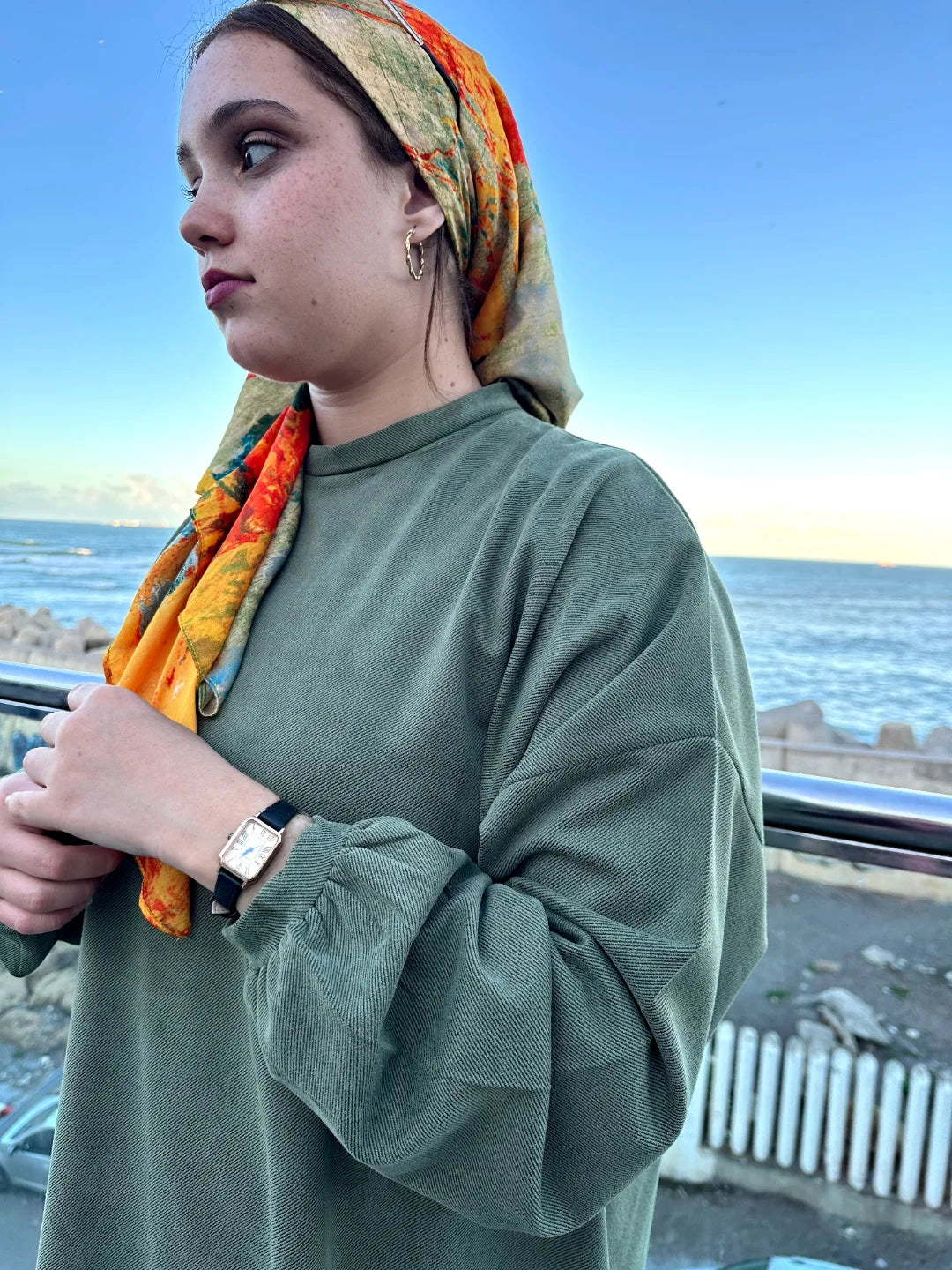 Ensemble Hijab Automnal 🍂 – Élégant & Confortable ✨